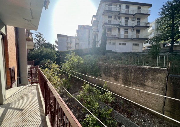 ABITAZIONE CON GIARDINO e GARAGE - MATERA CENTRO